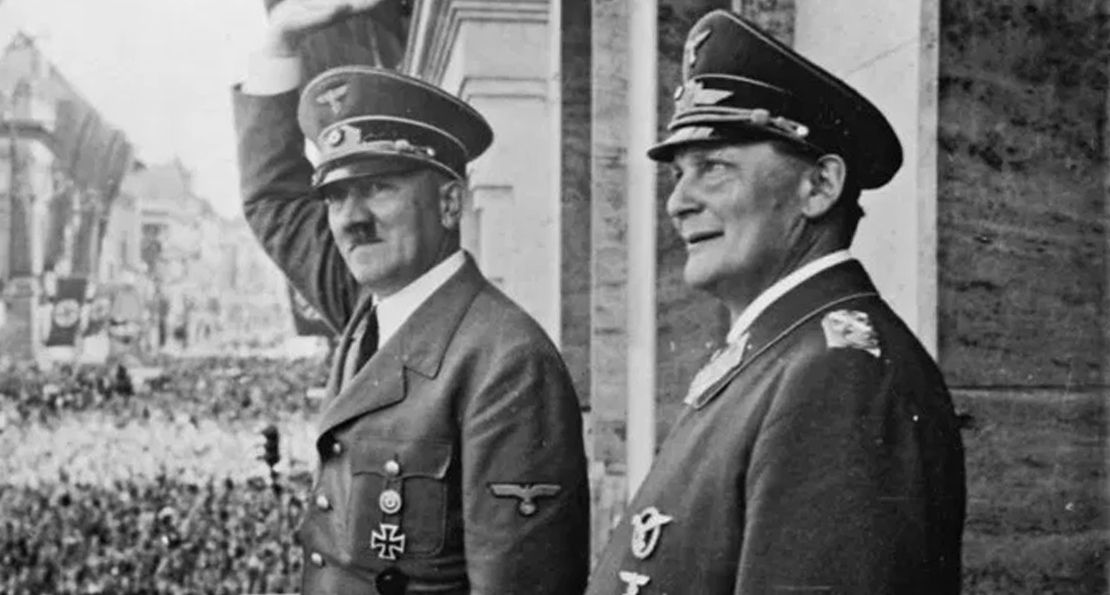 Фюрер Адольф Гитлер