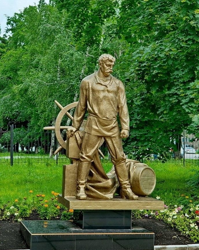 памятник, Луспекаев