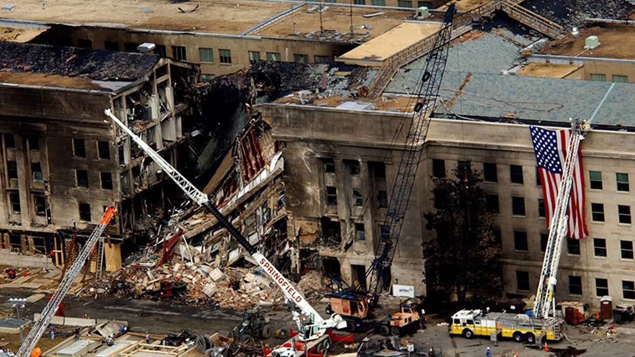 «А был ли Боинг?» – почему так много вопросов к самолету, врезавшемуся 11 сентября в здание Пентагона