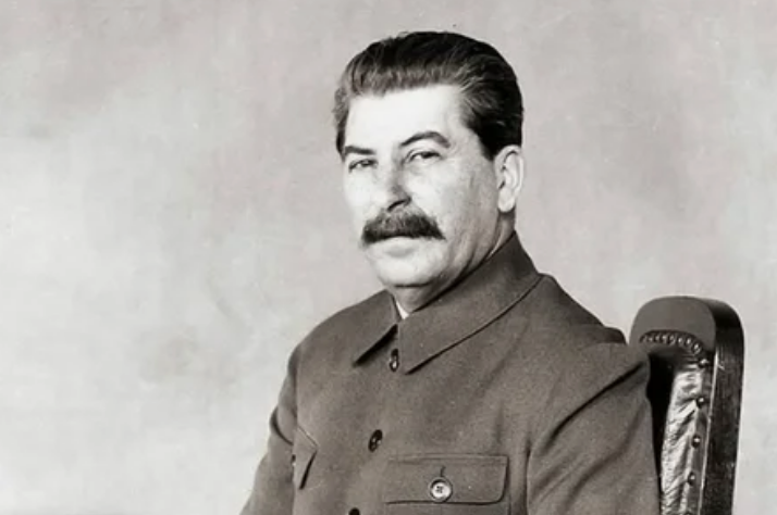 Сталин в 23 года вам никого не напоминает? Редкие фотографии Иосифа Виссарионовича