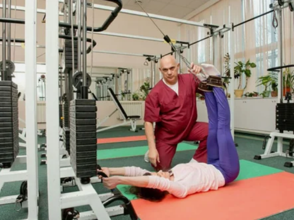 10 упражнений для здоровья суставов и позвоночника от доктора Бубновского