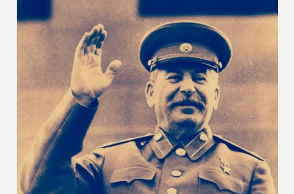 Что подарили Сталину на его 70-летие и почему об этих подарках писали еще 3 года