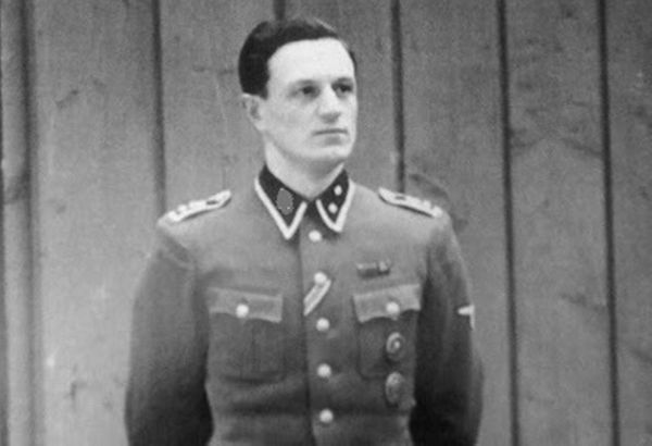 Художник с Железным крестом: зачем следователи СССР пытали телохранителя Гитлера