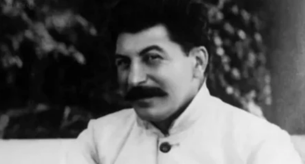 Тайные грабежи Сталина крышевал Ленин?
